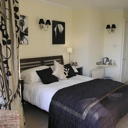 Summer Hill Country House *